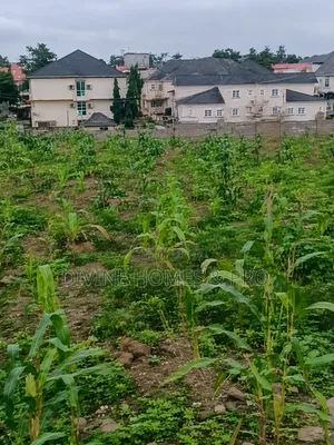 911SQM Residential Plot in Cool Location