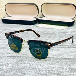 Ray-Ban Clubmaster Sunglasses – Classic Vintage Eyewear