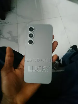 New Tecno Spark 40 Pro 128 GB Silver