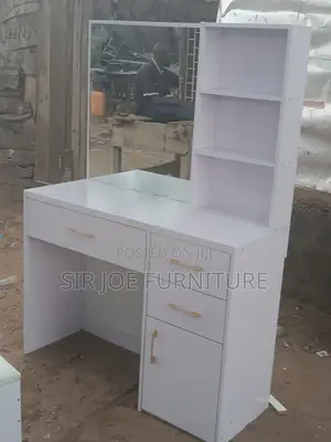 Dressing Table 5x3