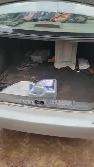 Toyota Corolla LE 2004 Silver