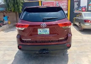Toyota Highlander 2016 Burgundy