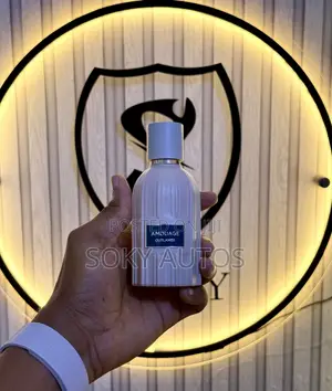 Amouage Outland