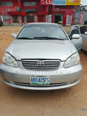 Toyota Corolla LE 2004 Silver