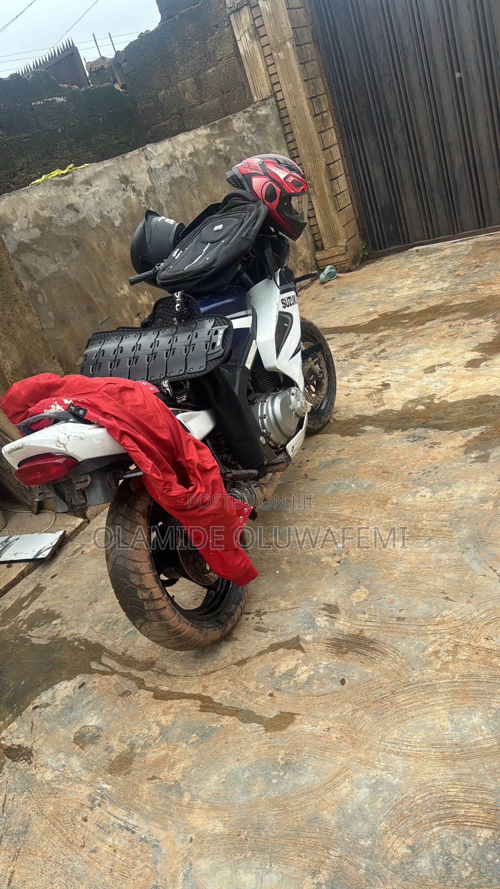 Suzuki GS 2006 Blue