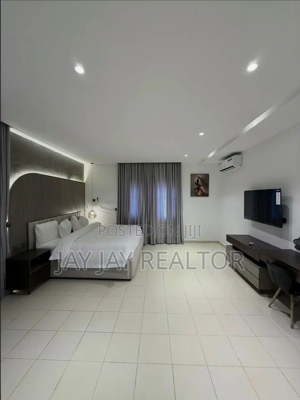 4 Bedroom Duplex