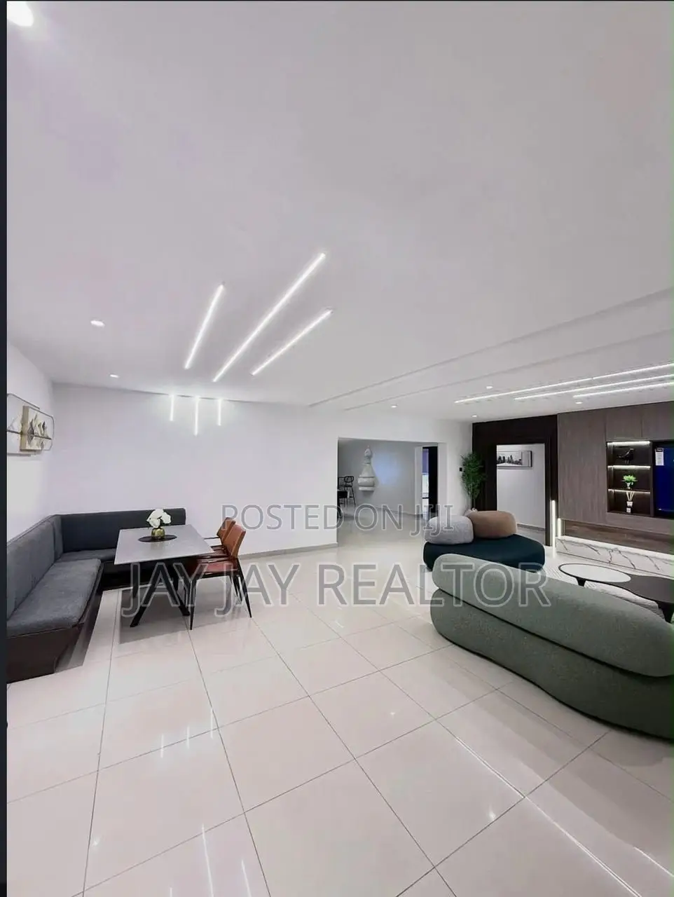 4 Bedroom Duplex