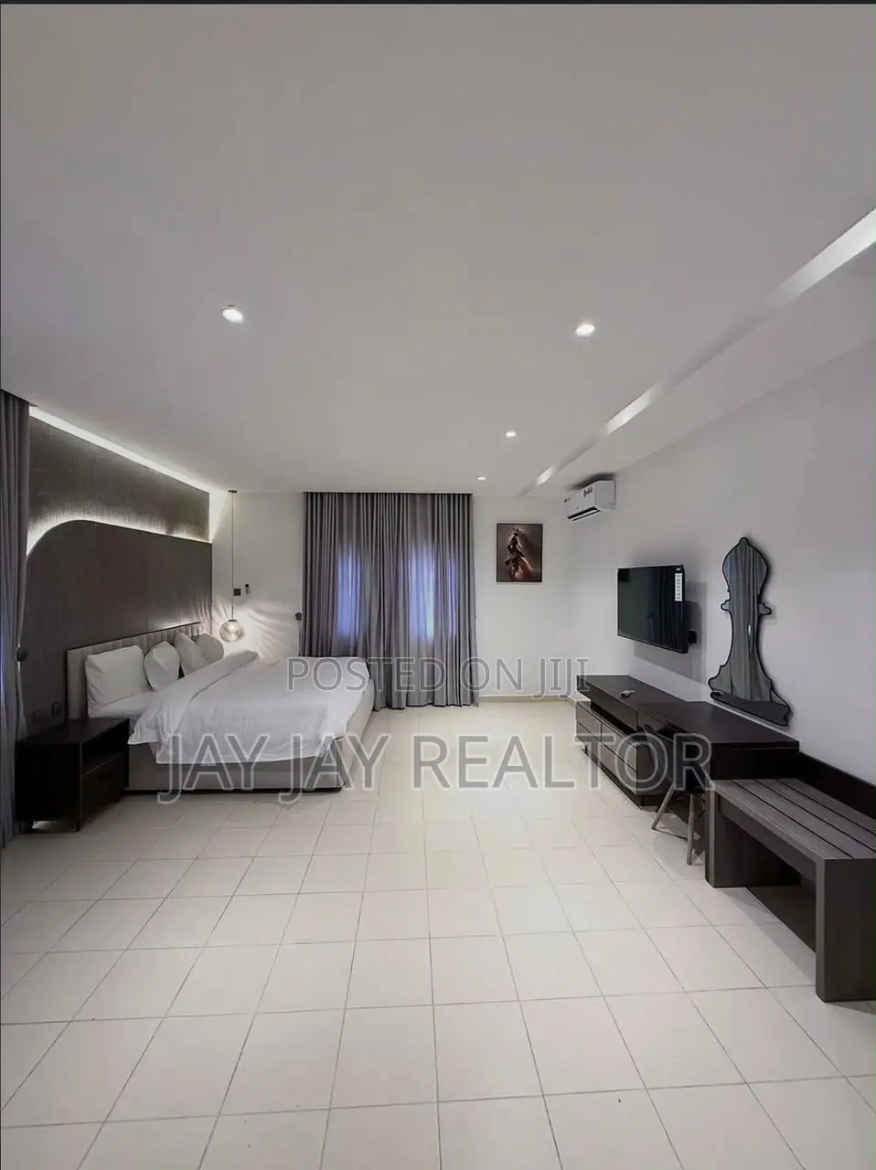 4 Bedroom Duplex