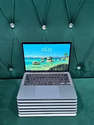 Laptop Apple MacBook Pro 2020 16GB Intel Core i5 SSD 512GB