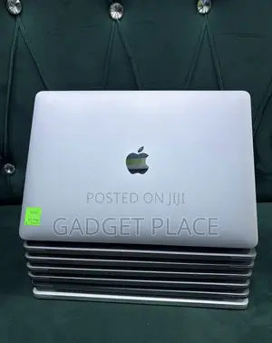 Laptop Apple MacBook Pro 2020 16GB Intel Core i5 SSD 512GB