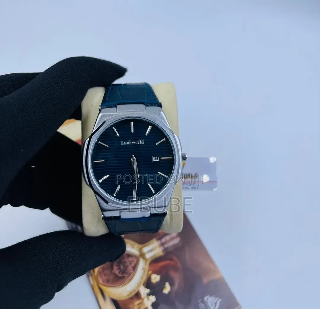 Lookworld Watch