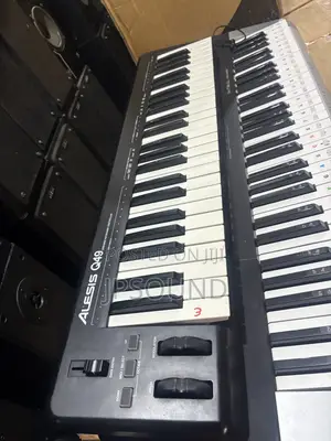 Alesis Q49 Studio Midi Keyboard