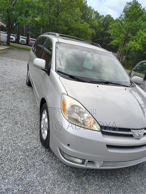 Toyota Sienna XLE Limited 2005 Silver