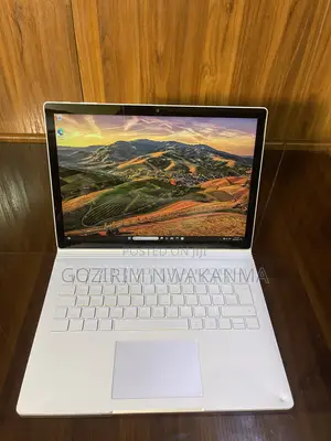 Laptop Microsoft Surface Book 2 8GB Intel Core i5 SSD 256GB