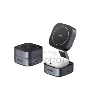 UGREEN 2-in-1 Qi2 Magnetic Foldable Fast Charging Station
