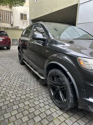 Audi Q7 2012 Black