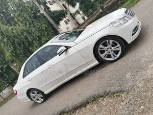 Mercedes-Benz E350 Base 4Matic Sedan AWD (3.5L 6cyl 7A) 2013 White