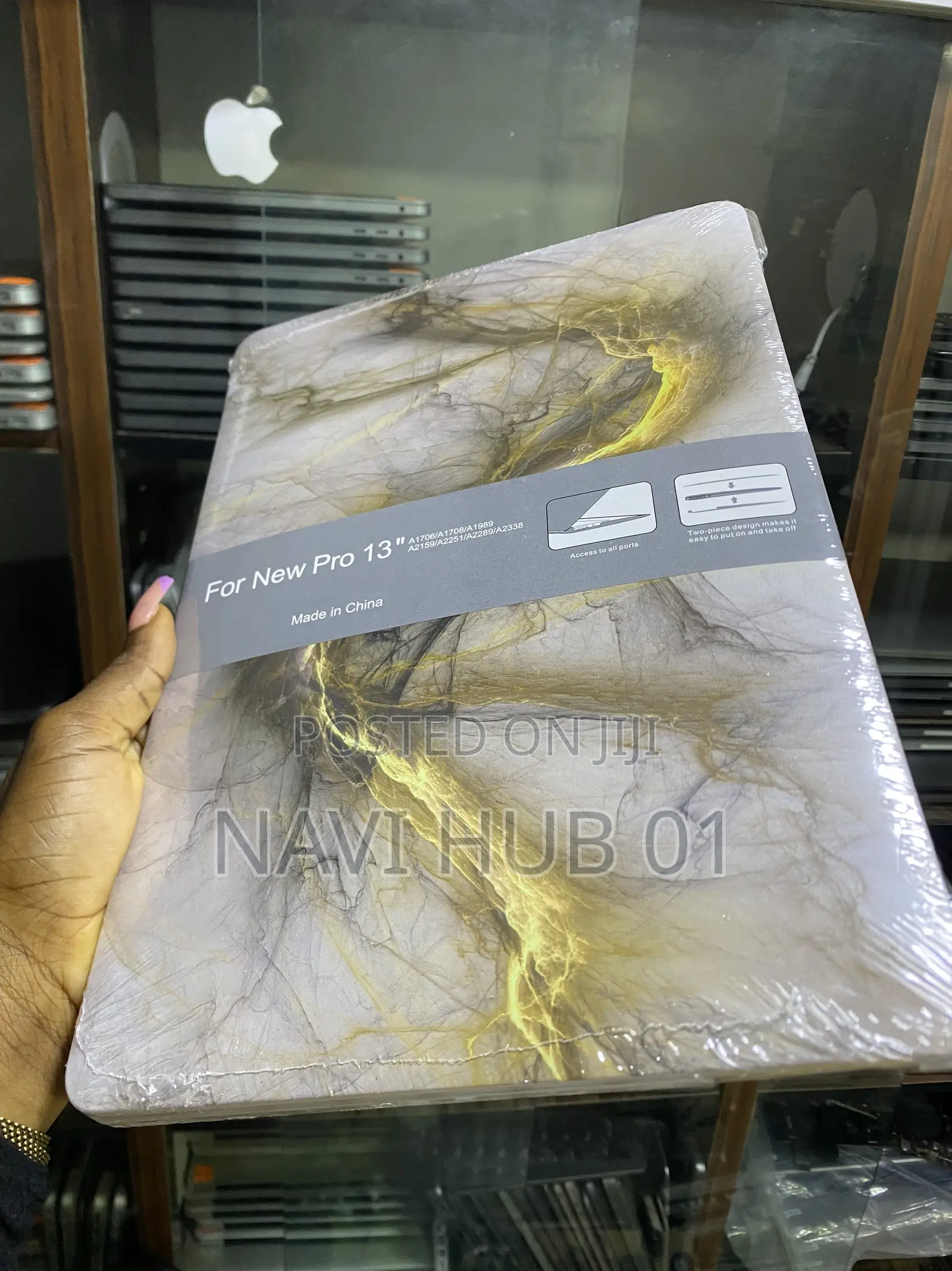 13 Inch MacBook Pro Pouch