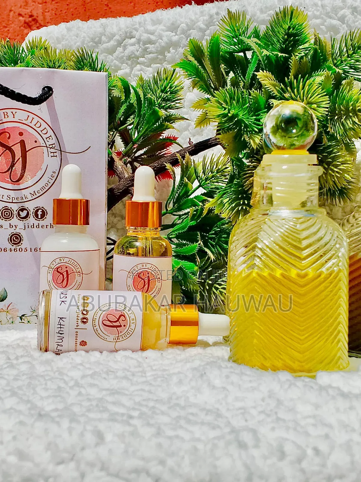 Scents by Jidderh