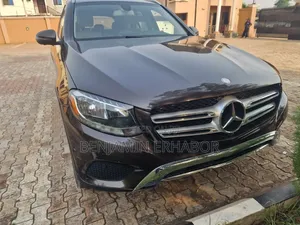 Mercedes-Benz GLC-Class 2016 Brown