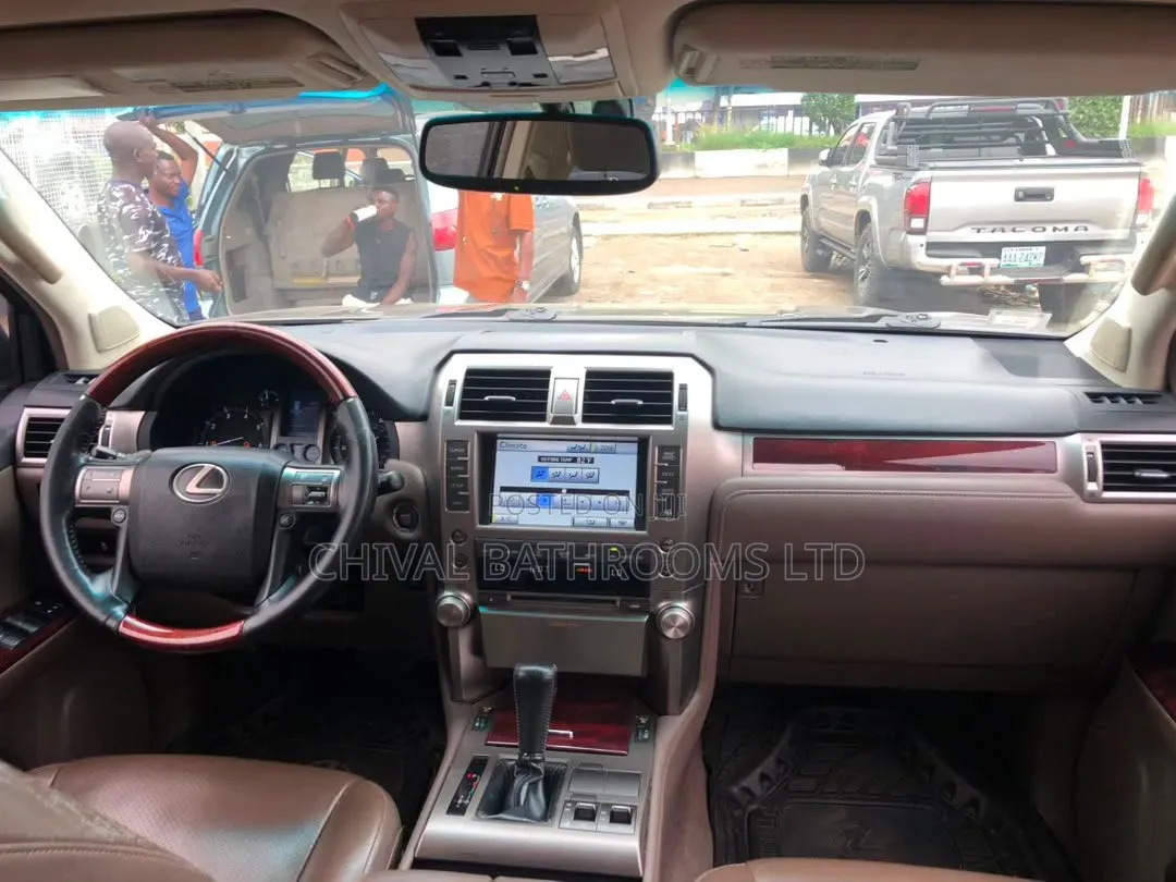 Lexus GX 2012 Black