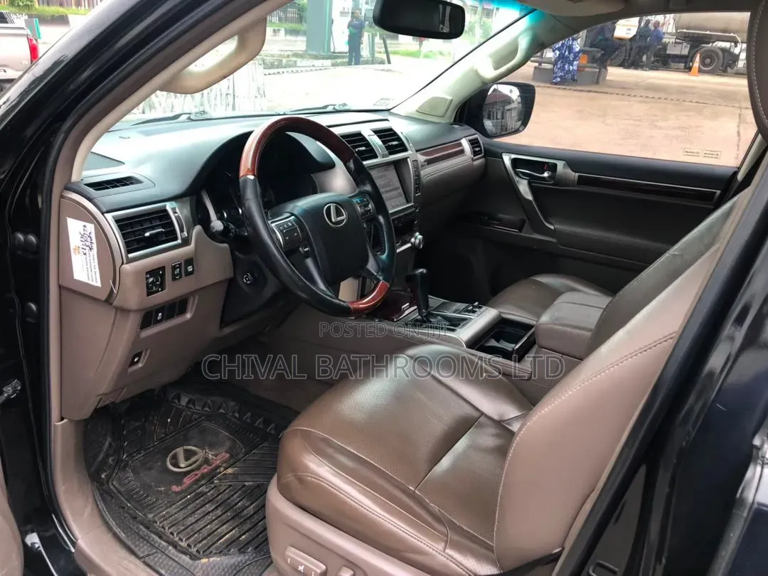 Lexus GX 2012 Black