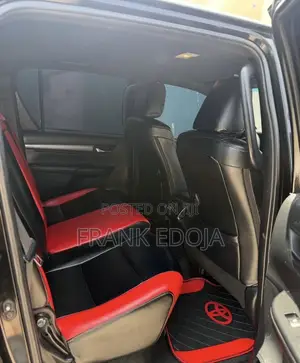 Toyota Hilux 2023 Black