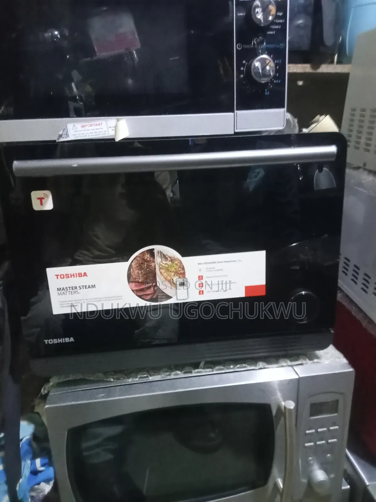 Toshiba Steam Oven With Complete Accessories