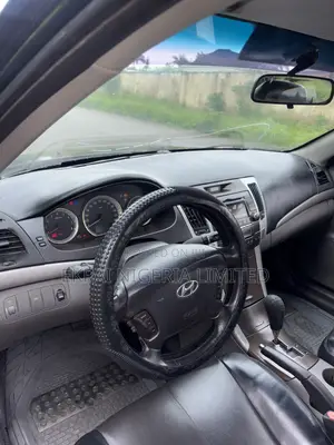 Hyundai Sonata 2.0 CRDi Automatic 2009 Black