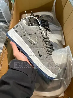 Nike Air Force Swoosh
