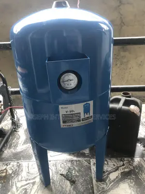50-Liter Vertical Water Pressure Tank