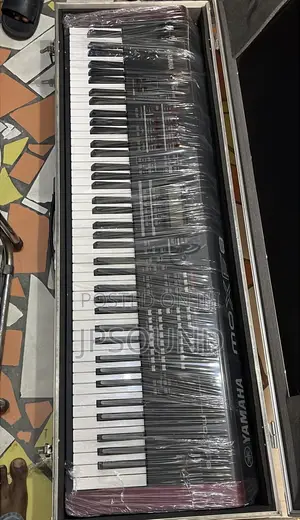 Yamaha Moxf8