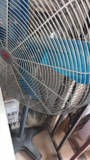 Bb Standing Fan