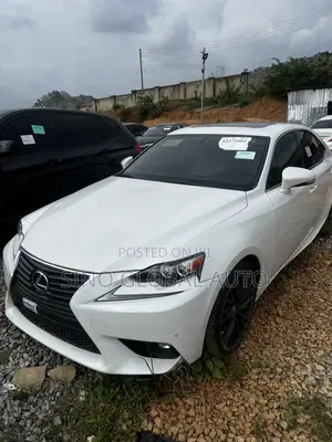 Lexus IS 200t 2016 White