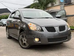 Pontiac Vibe 2009 Gray