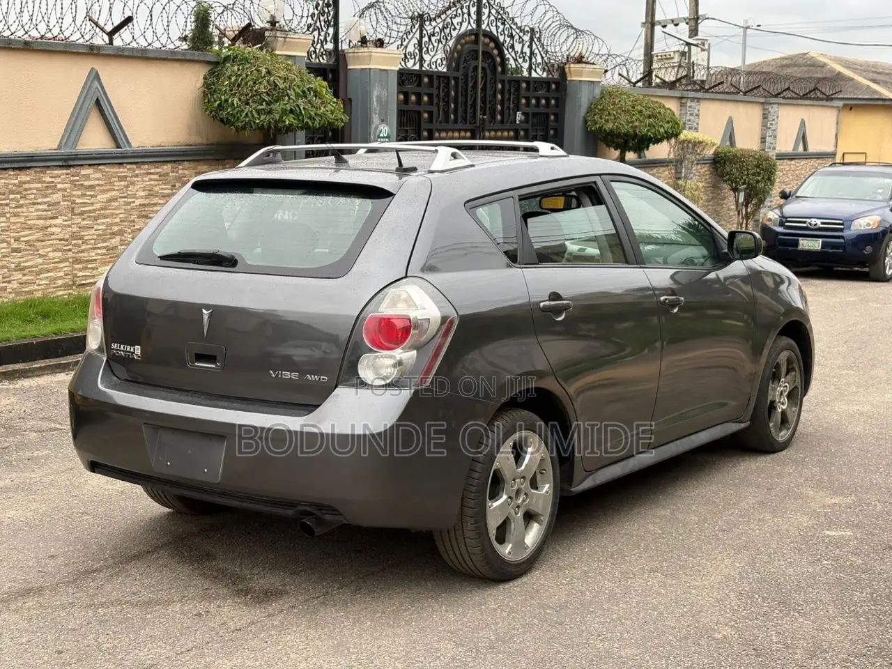 Pontiac Vibe 2009 Gray