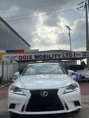 Lexus IS 2013 White