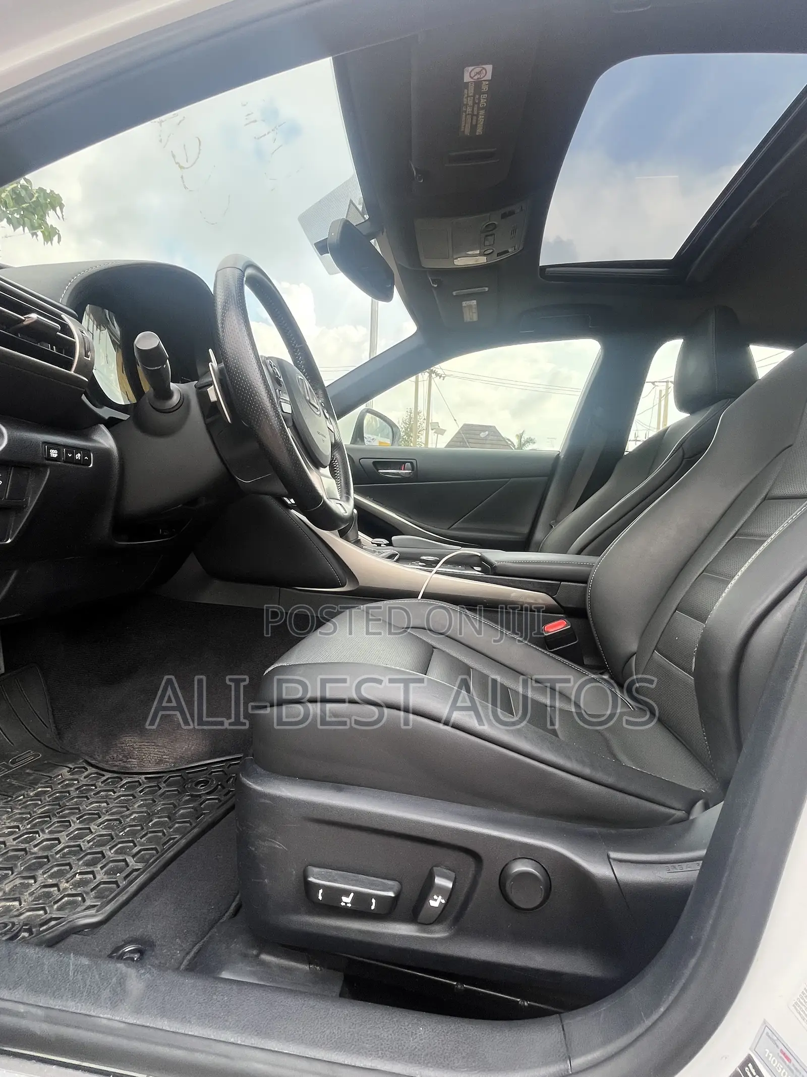 Lexus IS 2013 White