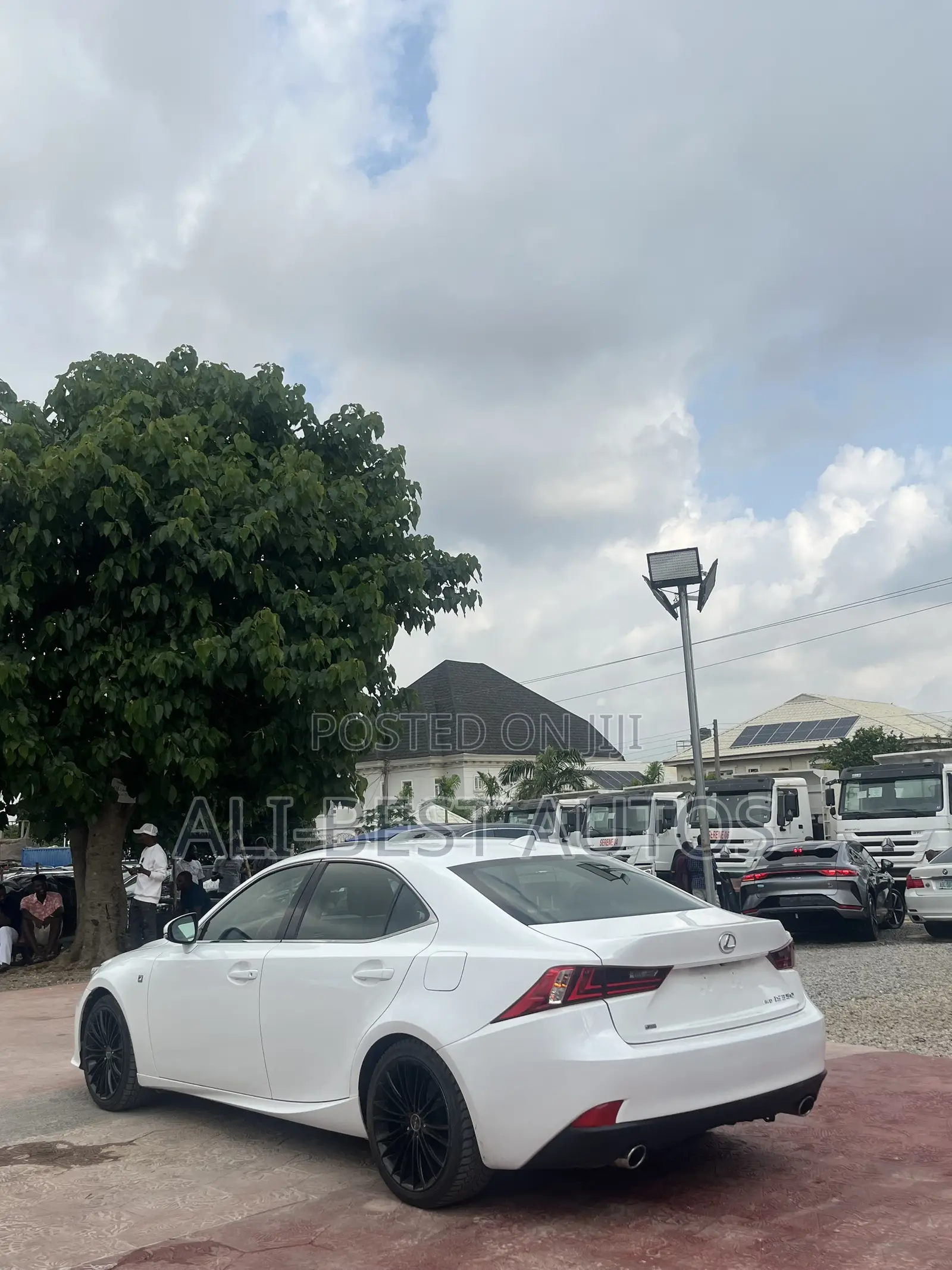Lexus IS 2013 White