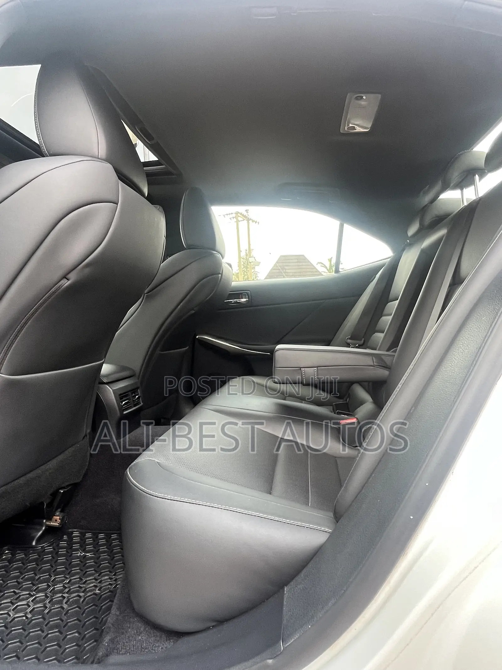 Lexus IS 2013 White