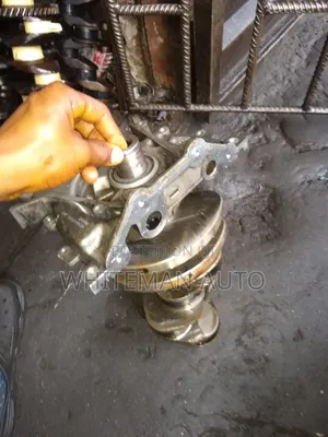 Standard Crankshaft Range Rover Diesel V6 and Oil Pump