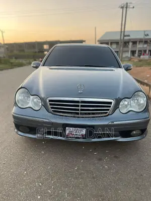 Mercedes-Benz C230 2025 Gray