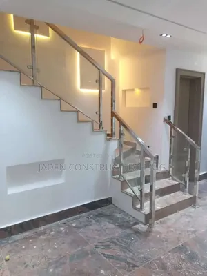 Custom Glass Handrail