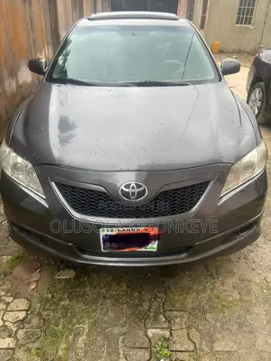 Toyota Camry SE 4dr Sedan (2.4L 4cyl 5A) 2009 Gray