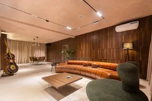 3 Bedroom With City/Lagoon, 2 Living Rooms & Swimming Pool