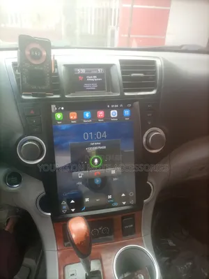 Toyota Highlander 2008--2012 Tesla Android Player + Reverse Camera