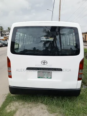 Toyota HiAce 2008 White