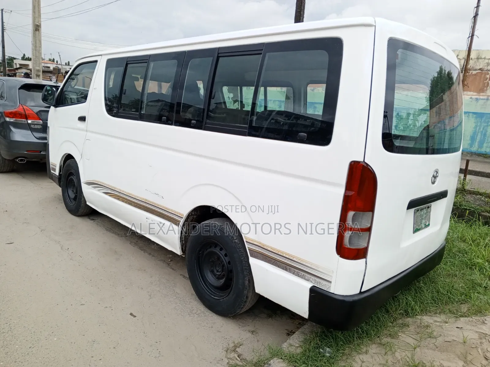 Toyota HiAce 2008 White