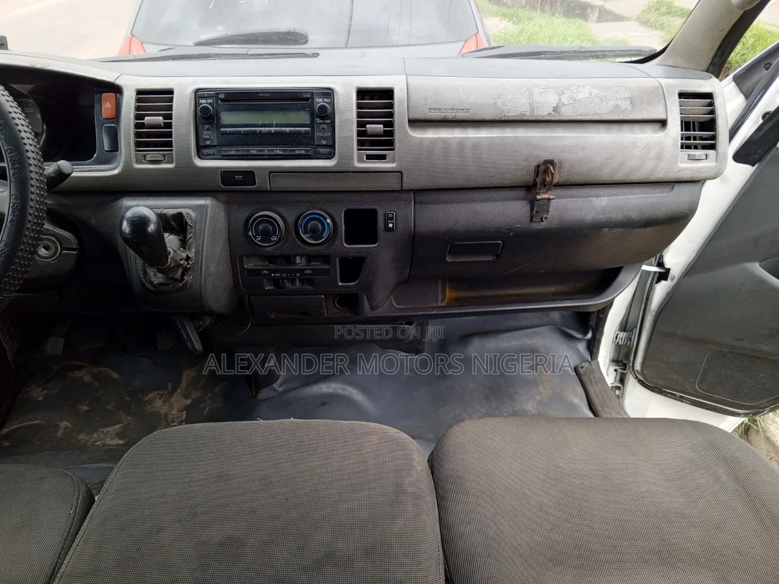 Toyota HiAce 2008 White