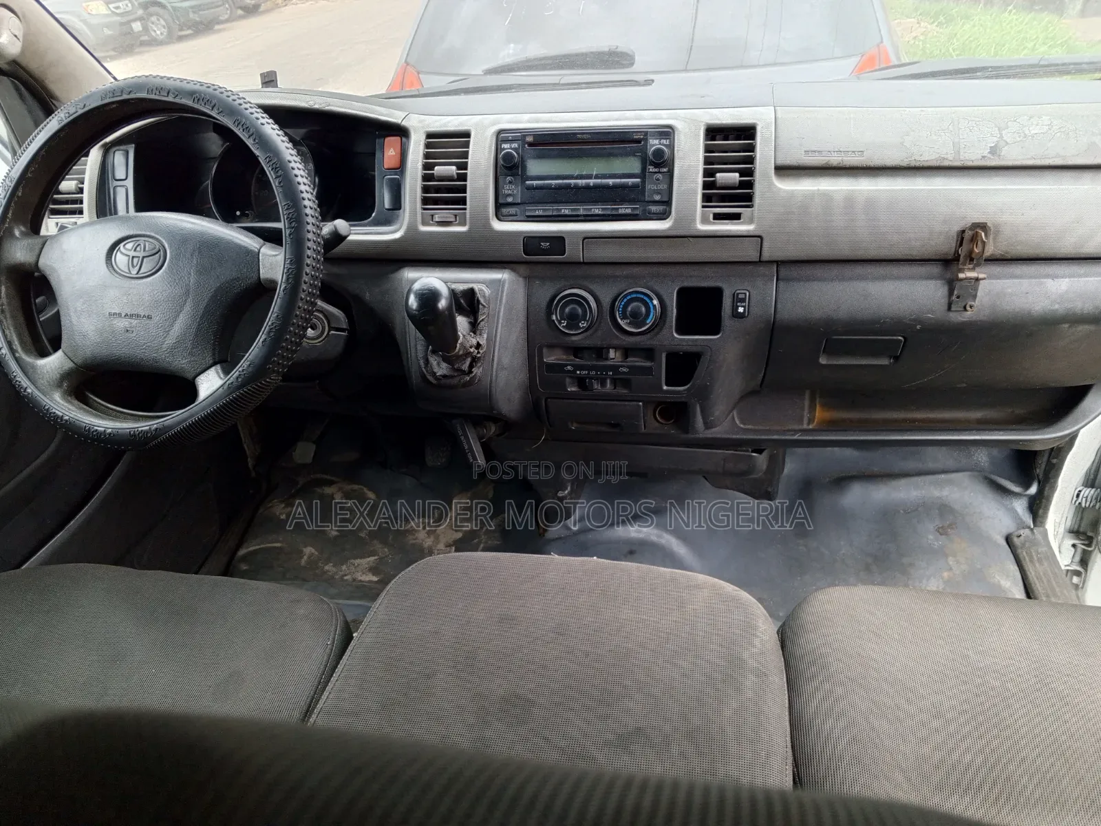 Toyota HiAce 2008 White